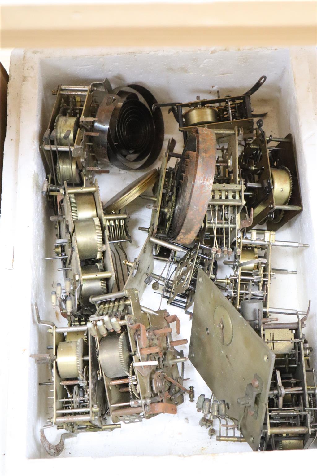 Clock repairers interest: Parts, movements, glasses, dials (a.f.)